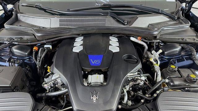 2023 Maserati Ghibli Modena Q4