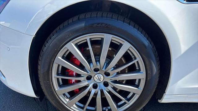 2022 Maserati Ghibli Modena Q4