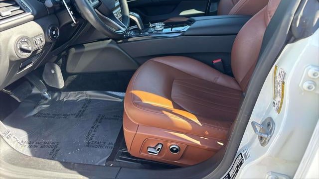2022 Maserati Ghibli Modena Q4