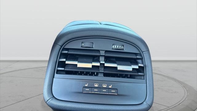2022 Maserati Ghibli Modena Q4