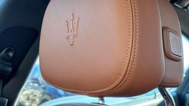 2022 Maserati Ghibli Modena Q4