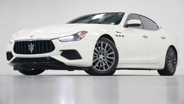 2022 Maserati Ghibli Modena Q4