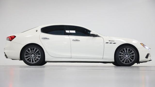 2022 Maserati Ghibli Modena Q4