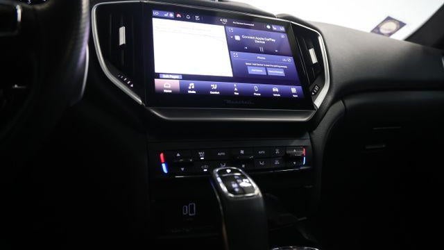2022 Maserati Ghibli Modena Q4
