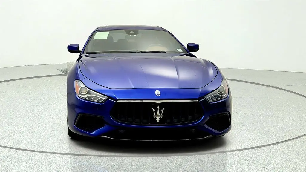 2022 Maserati Ghibli Modena Q4