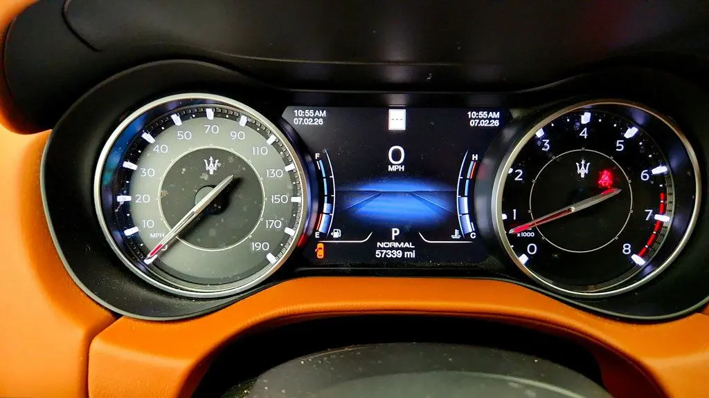 2022 Maserati Ghibli Modena Q4