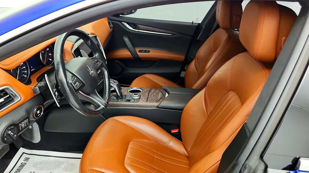 2022 Maserati Ghibli Modena Q4