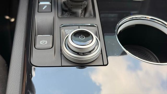2023 Maserati Ghibli Modena Q4