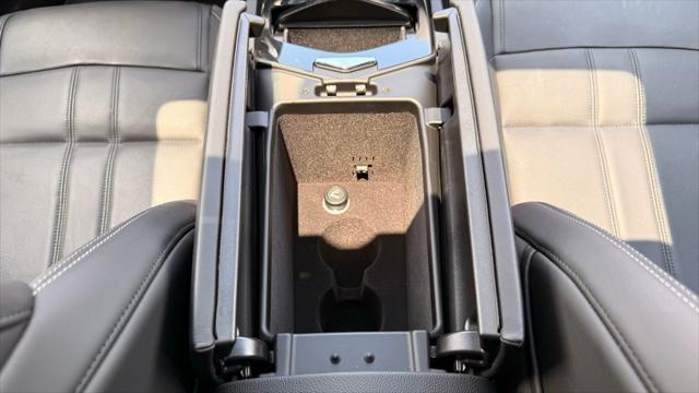 2023 Maserati Ghibli Modena Q4