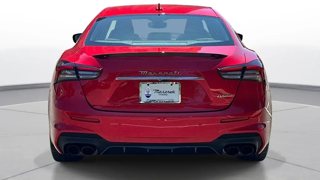 2022 Maserati Ghibli Trofeo