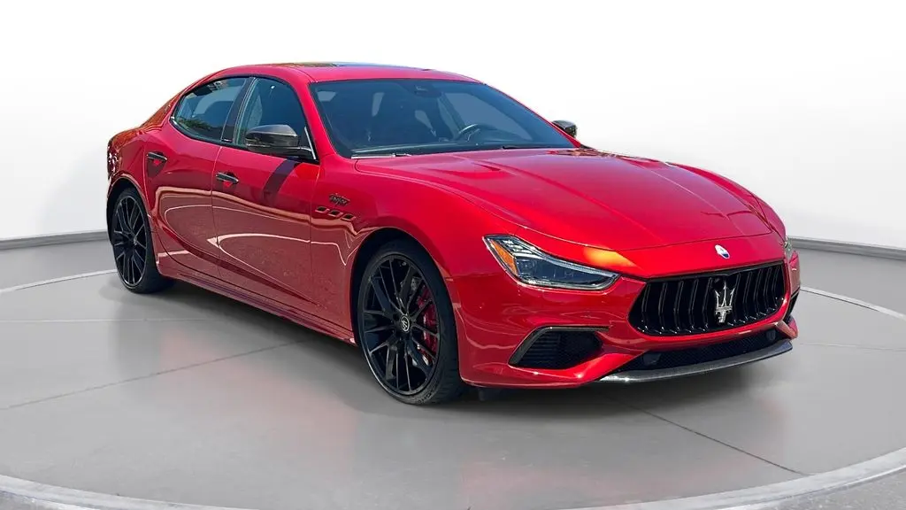 2022 Maserati Ghibli Trofeo