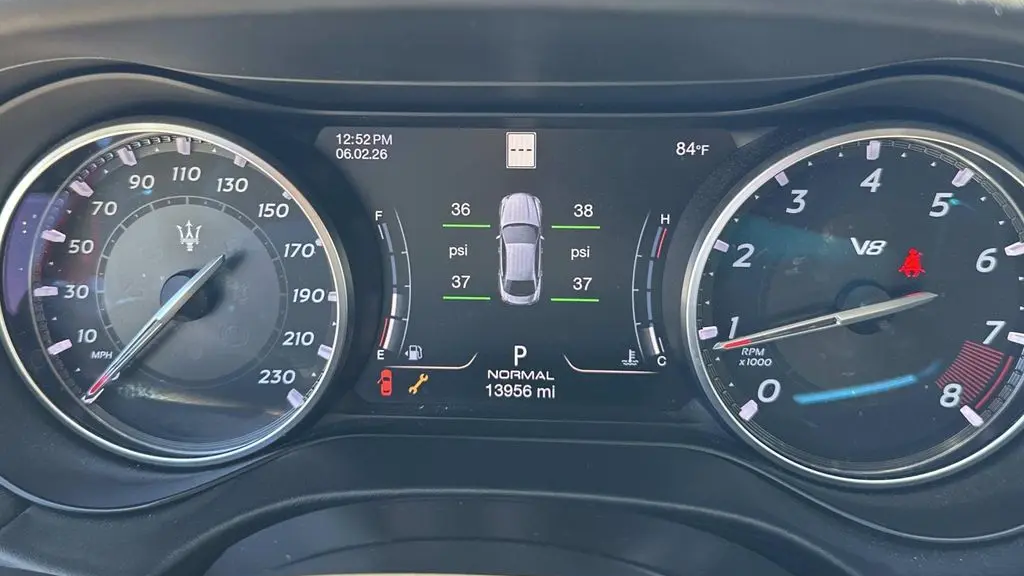 2022 Maserati Ghibli Trofeo