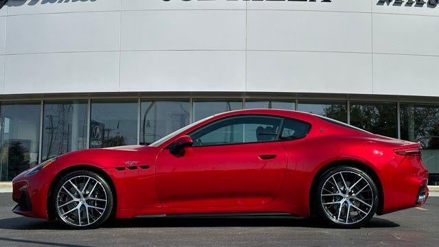 2024 Maserati GranTurismo Trofeo