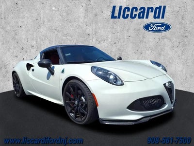 2015 Alfa Romeo 4C 2DR Coupe