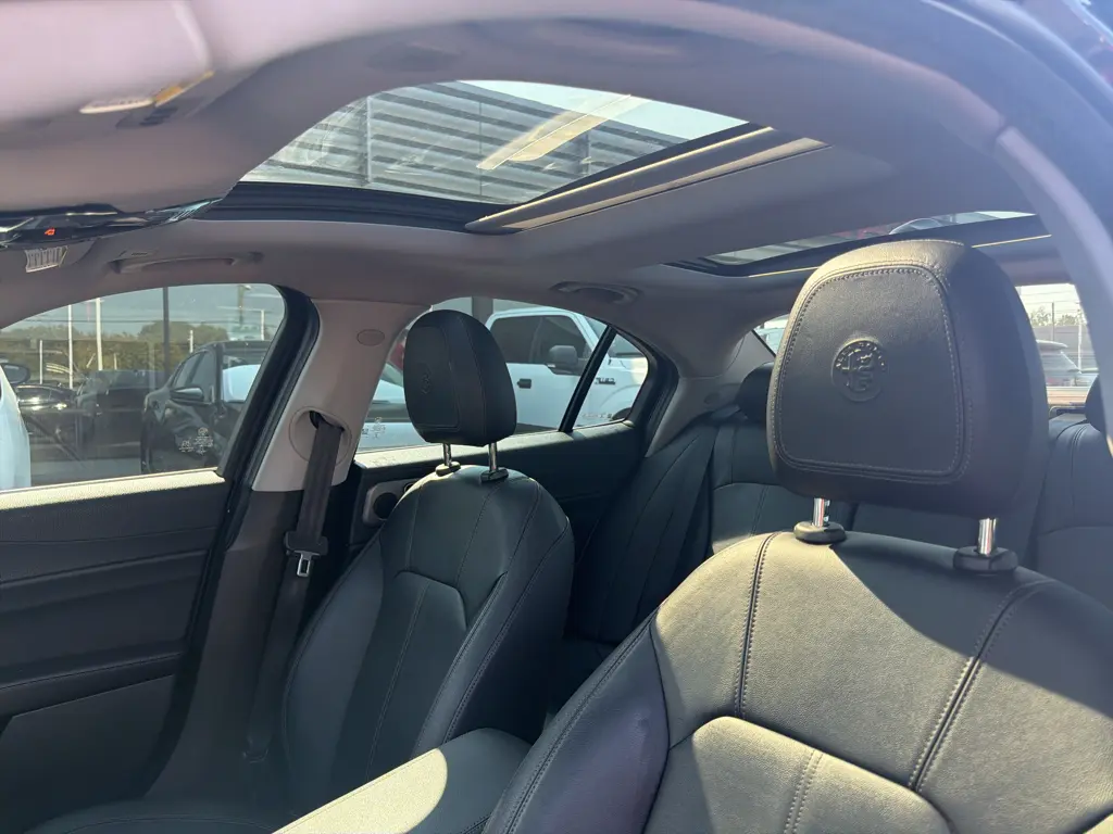 2017 Alfa Romeo Giulia - $17,995