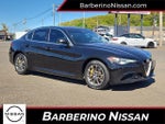 2018 Giulia Thumbnail 1