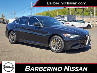 Photo of a 2018 Alfa Romeo Giulia AWD Base 4DR Sedan for sale