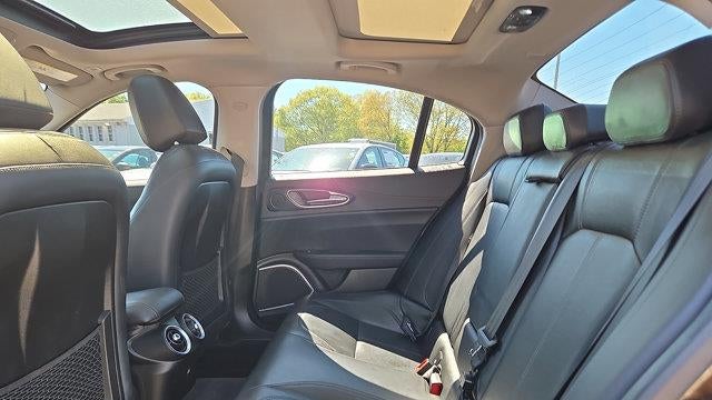 2018 Alfa Romeo Giulia Base