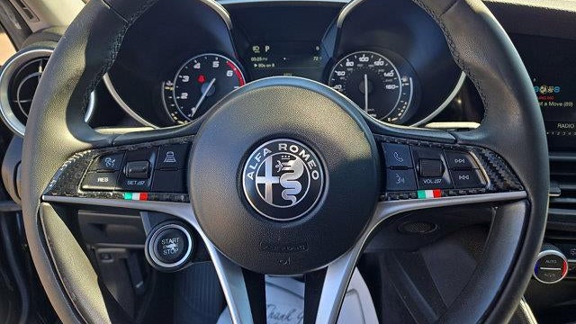 2018 Alfa Romeo Giulia Base