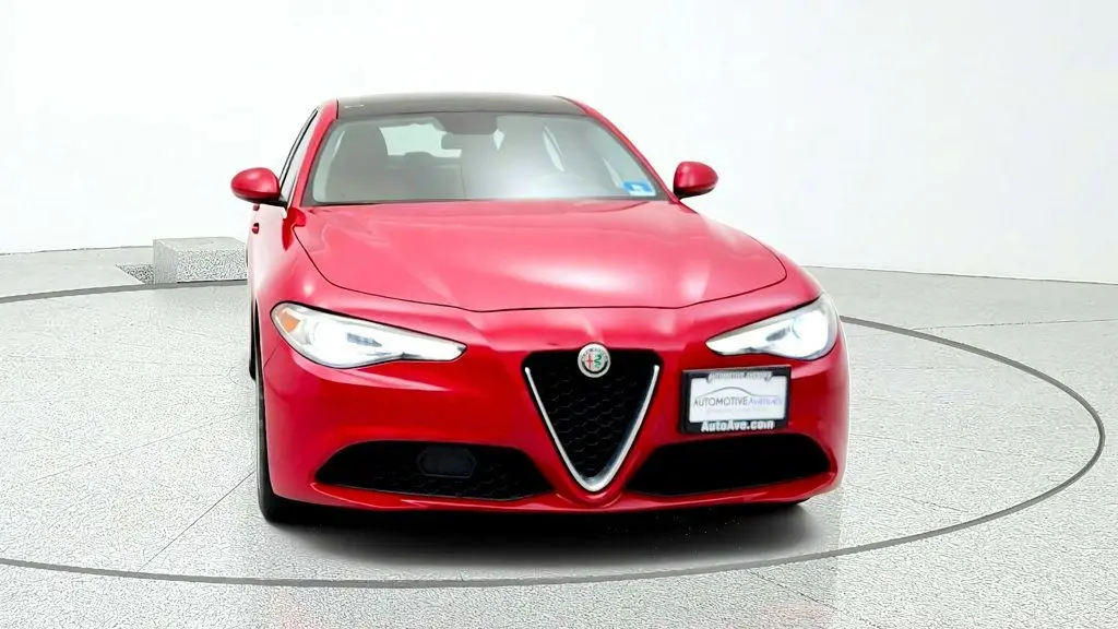 2018 Alfa Romeo Giulia - $16,995