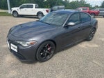 2017 Giulia Thumbnail 3