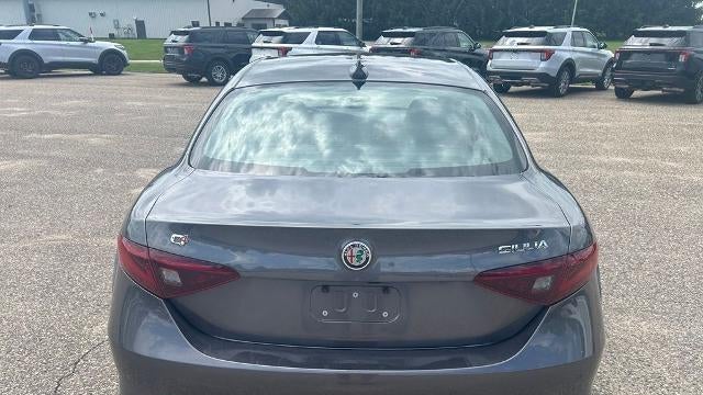 2017 Alfa Romeo Giulia Ti