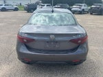 2017 Giulia Thumbnail 6