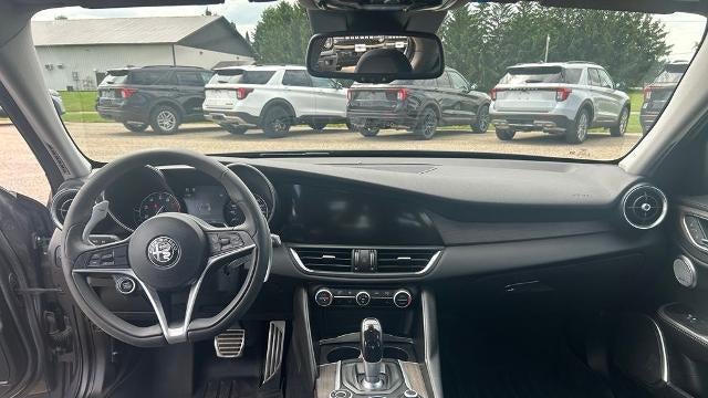 2017 Alfa Romeo Giulia Ti