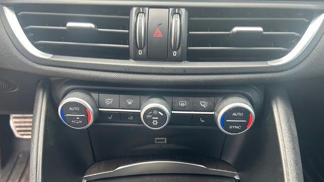 2017 Alfa Romeo Giulia Ti