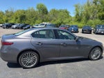 2018 Giulia Thumbnail 4
