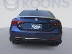 2017 Giulia Thumbnail 4