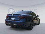 2017 Giulia Thumbnail 5