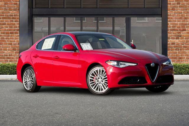 2018 Alfa Romeo Giulia - $19,800