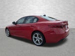 2018 Giulia Thumbnail 4