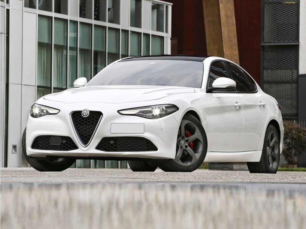 2020 Alfa Romeo Giulia - $14,991