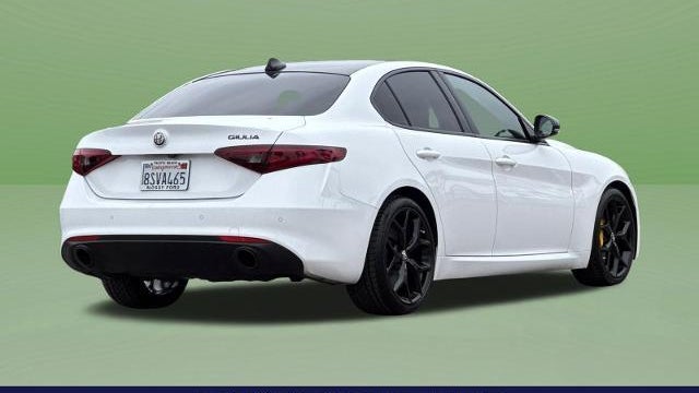 2020 Alfa Romeo Giulia Base