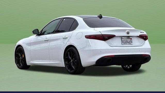 2020 Alfa Romeo Giulia Base