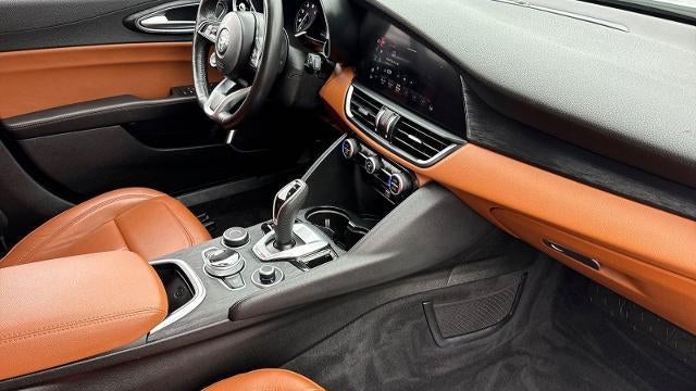 2020 Alfa Romeo Giulia Base