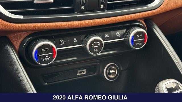 2020 Alfa Romeo Giulia Base
