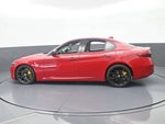 2020 Giulia Thumbnail 3