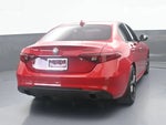 2020 Giulia Thumbnail 5