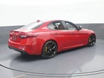 2020 Giulia Thumbnail 6