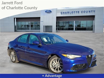 2023 Alfa Romeo Giulia Sprint 4DR Sedan