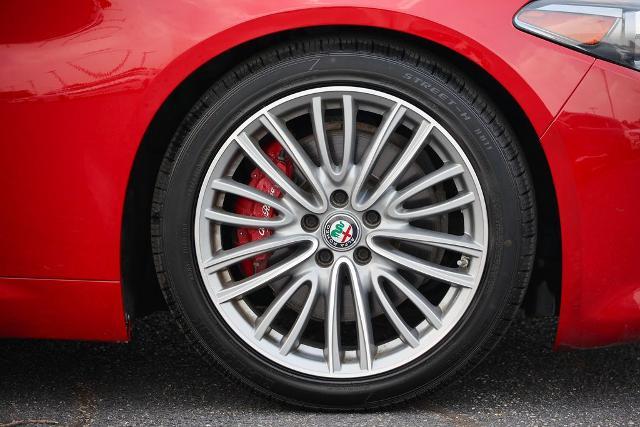 2020 Alfa Romeo Giulia - $21,403