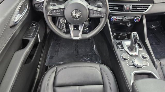 2022 Alfa Romeo Giulia Sprint