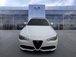 2023 Giulia Thumbnail 3