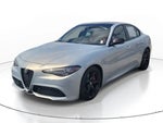 2021 Giulia Thumbnail 2