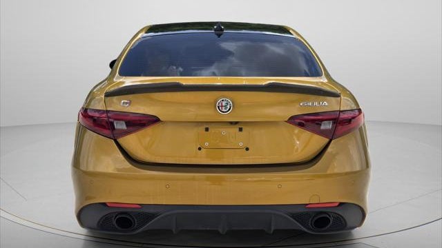 2023 Alfa Romeo Giulia Veloce