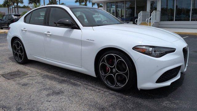 2022 Alfa Romeo Giulia Ti
