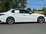2019 Giulia Thumbnail 3